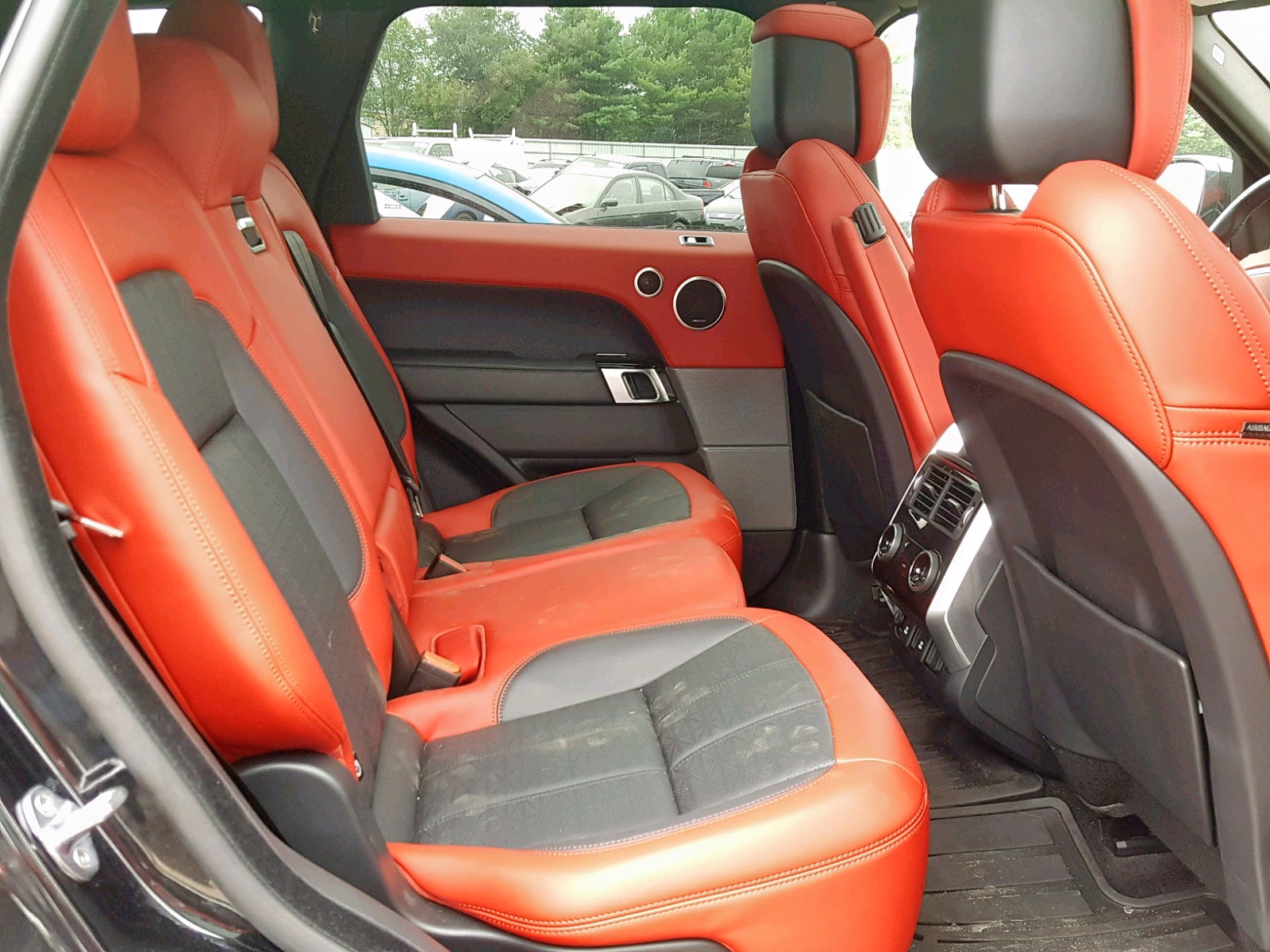 Photo 6 from auction – 2018 LAND ROVER RANGE ROVE with VIN SALWV2SV1JA189522