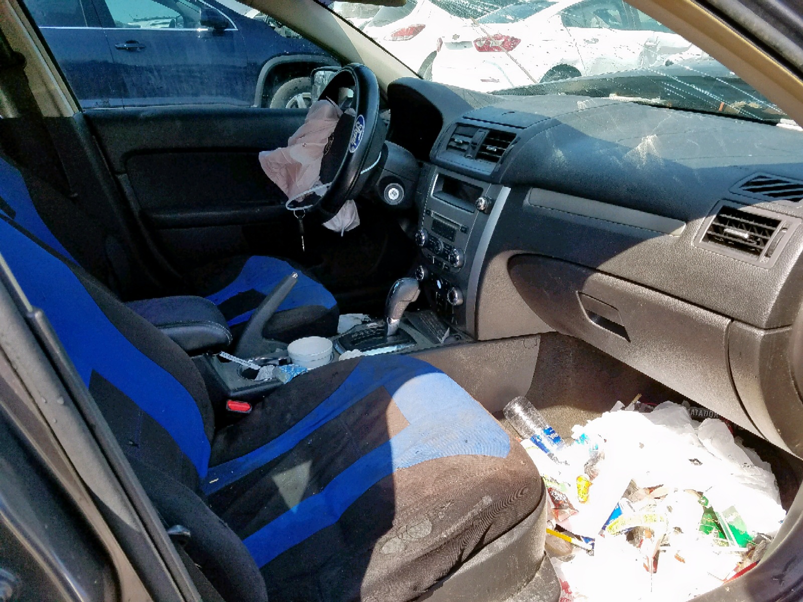 Photo 5 from auction – 2012 FORD FUSION SE with VIN 3FAHP0HA9CR145396