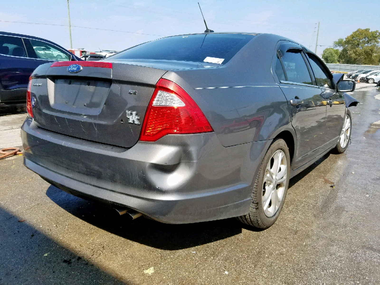 Photo 4 from auction – 2012 FORD FUSION SE with VIN 3FAHP0HA9CR145396