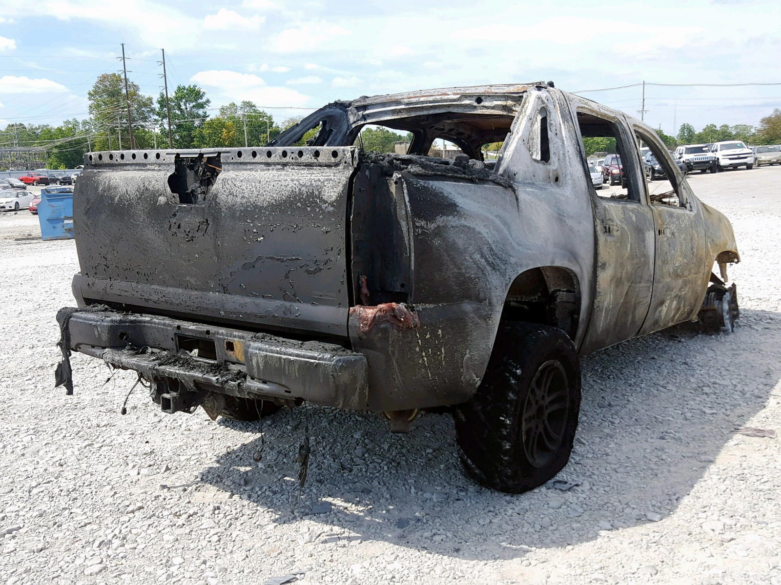Photo 4 from auction – 2007 CHEVROLET AVALANCHE with VIN 3GNFK12307G267749