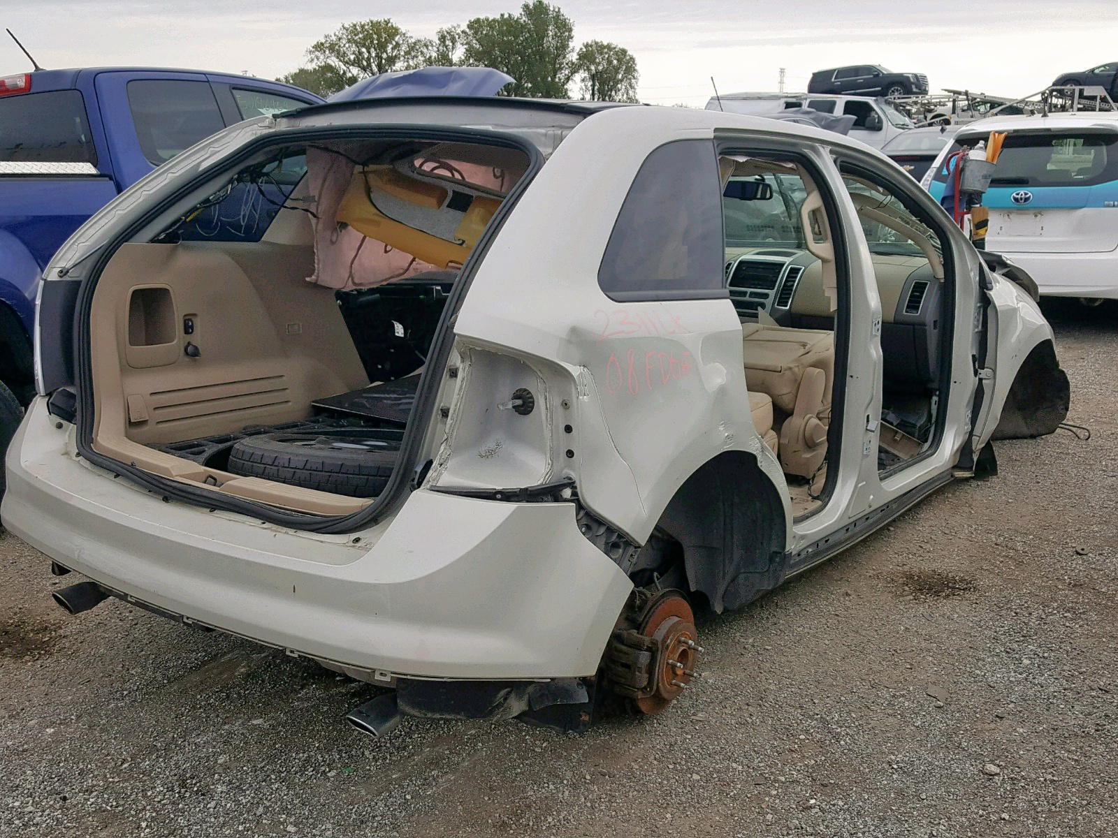 Photo 4 from auction – 2007 FORD EDGE SEL P with VIN 2FMDK49C67BB07011