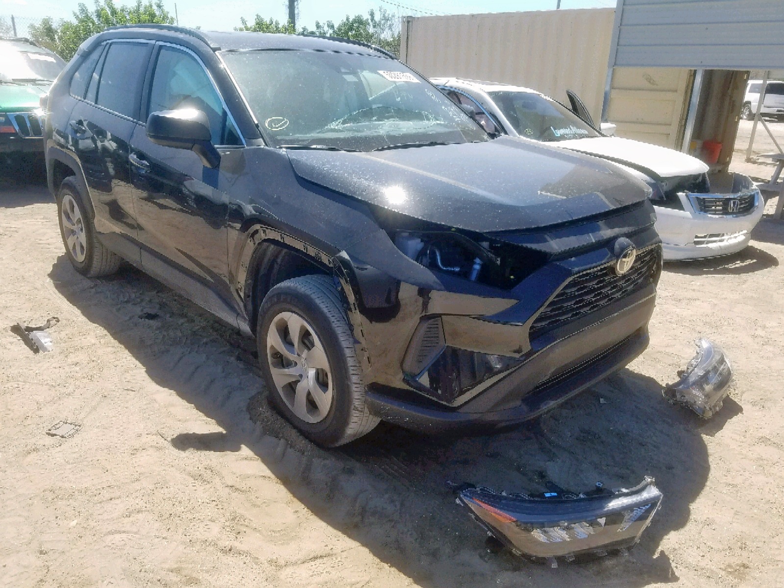 Photo 1 from auction – 2019 TOYOTA RAV4 LE with VIN 2T3H1RFV9KC009187