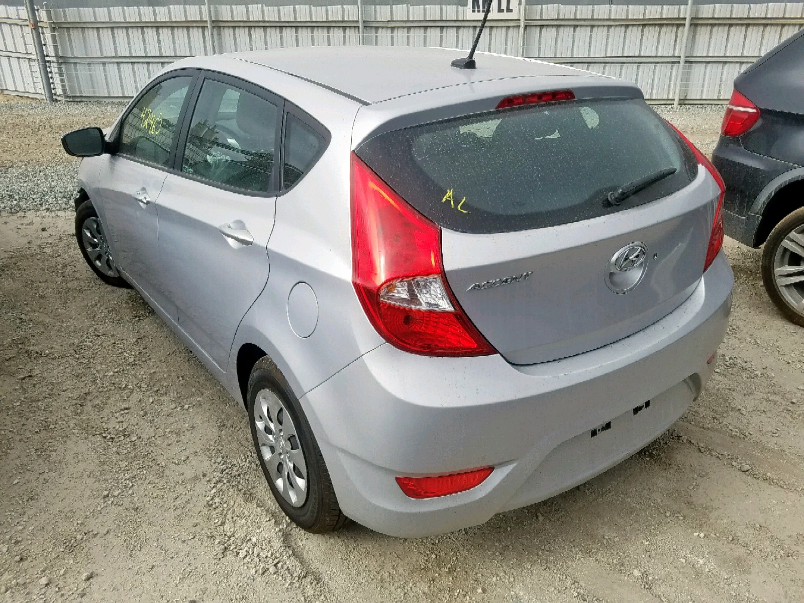 Photo 3 from auction – 2017 HYUNDAI ACCENT SE with VIN KMHCT5AEXHU335052