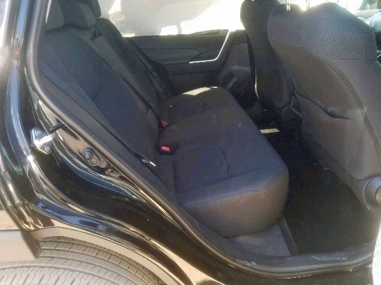 Photo 6 from auction – 2019 TOYOTA RAV4 LE with VIN 2T3H1RFV9KC009187