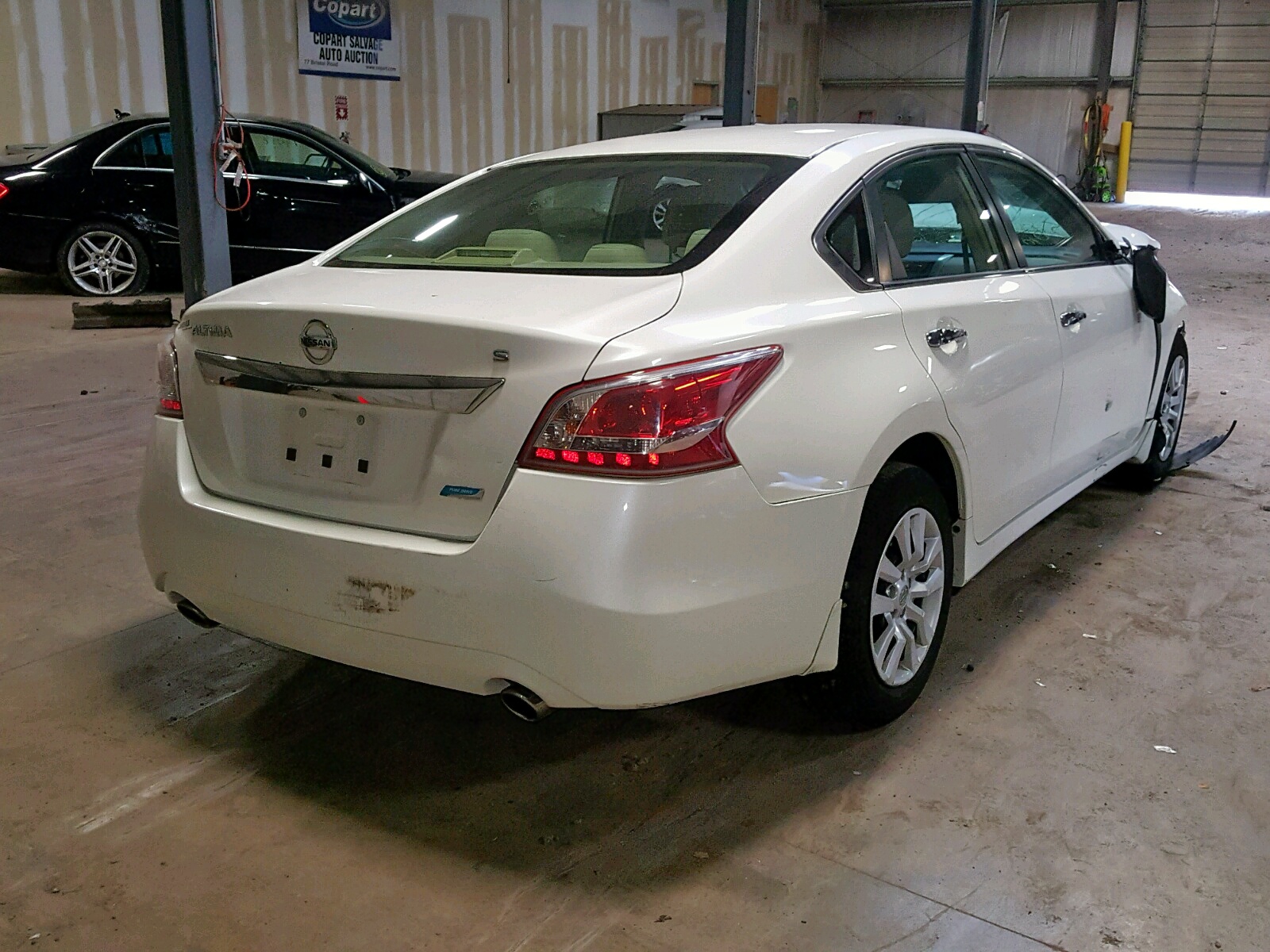Photo 4 from auction – 2013 NISSAN ALTIMA 2.5 with VIN 1N4AL3AP4DC239571