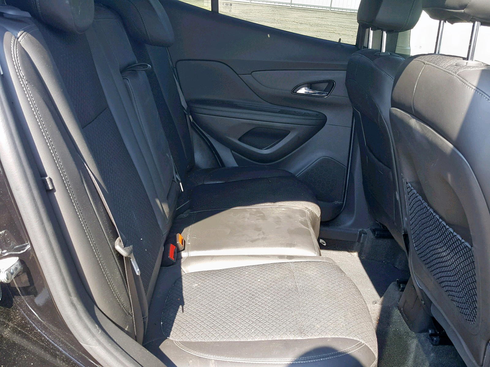 Photo 6 from auction – 2017 BUICK ENCORE PRE with VIN KL4CJASB5HB058050