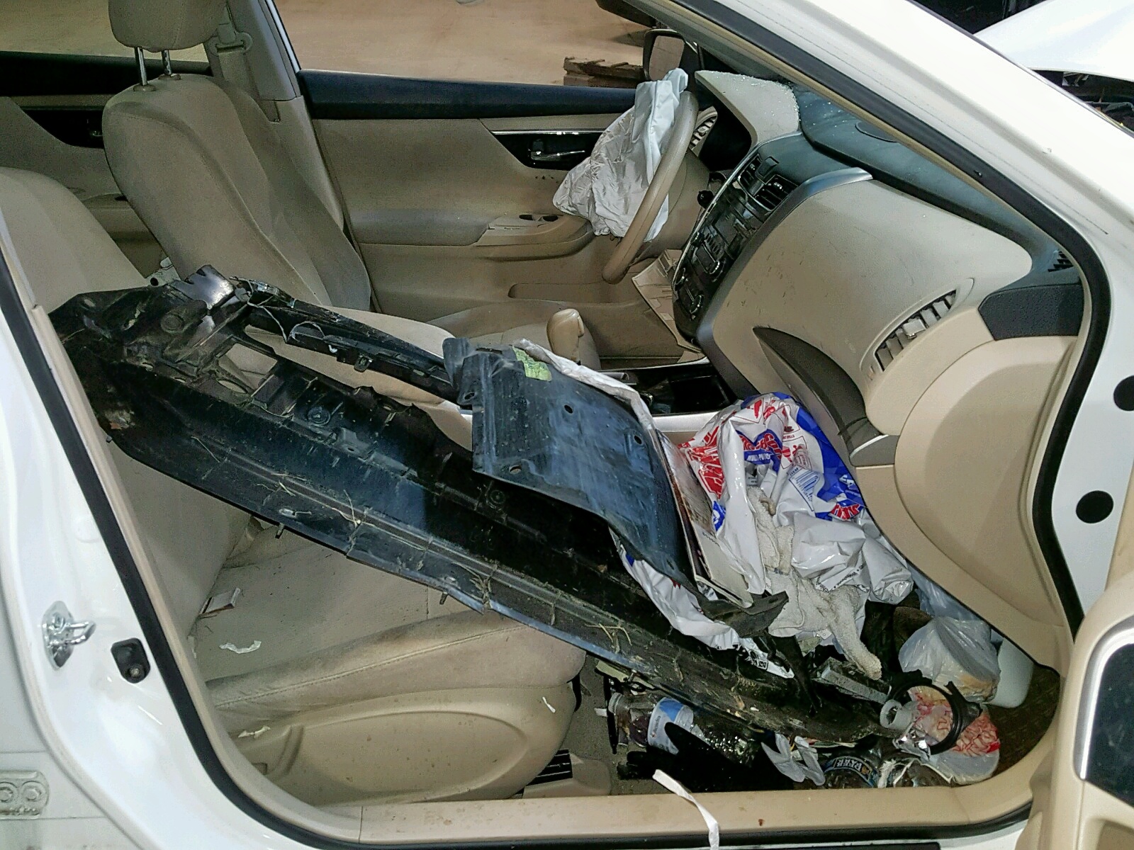 Photo 5 from auction – 2013 NISSAN ALTIMA 2.5 with VIN 1N4AL3AP4DC239571