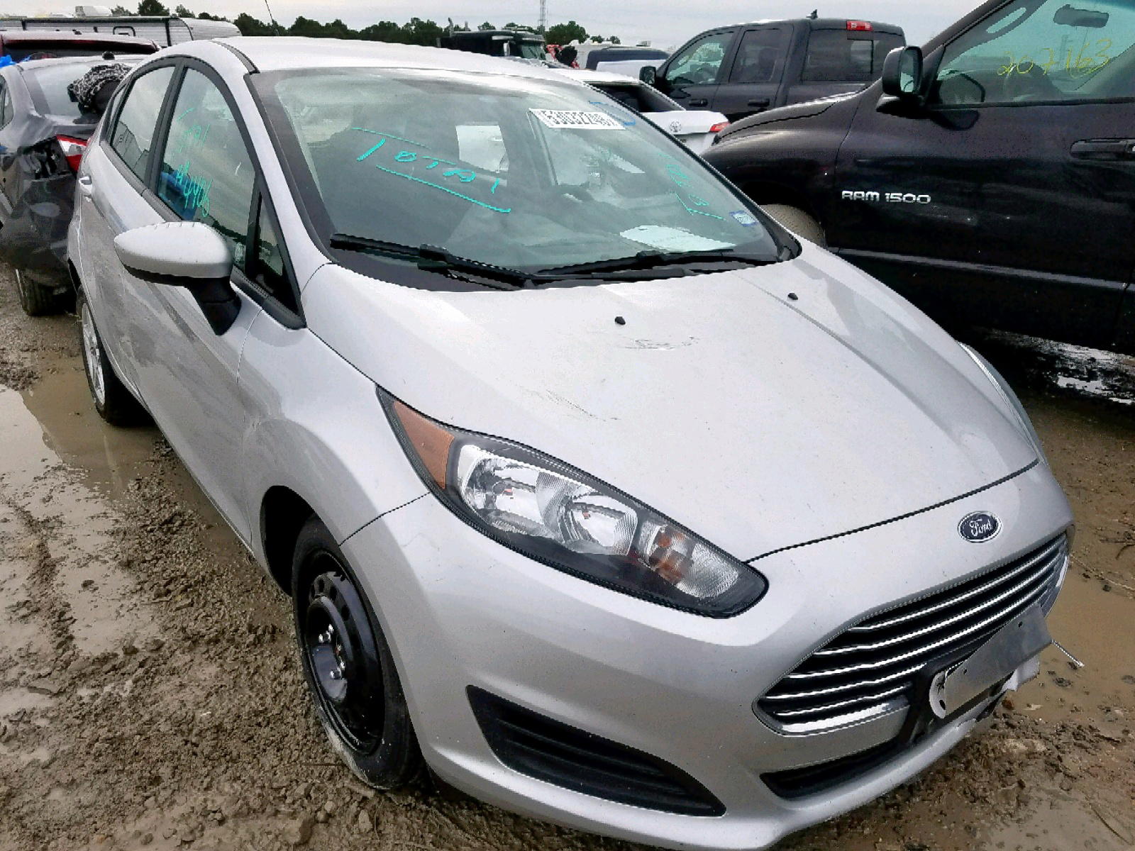 FORD FIESTA 2018 with VIN 3FADP4EJ2JM102071 - Photo from auction