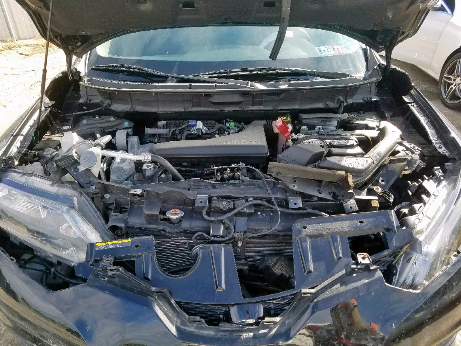 Photo 7 from auction – 2015 NISSAN ROGUE S with VIN KNMAT2MV4FP587378