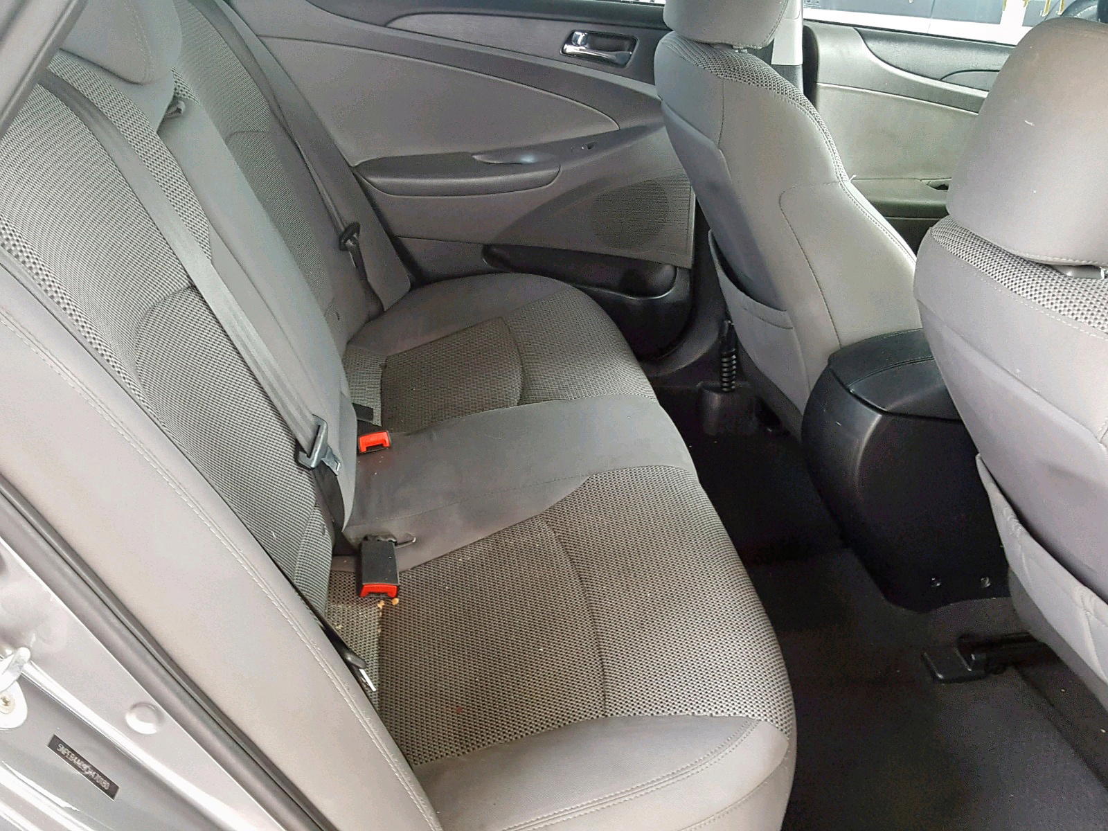 Photo 12 from auction – 2012 HYUNDAI SONATA GLS with VIN 5NPEB4AC9CH470180