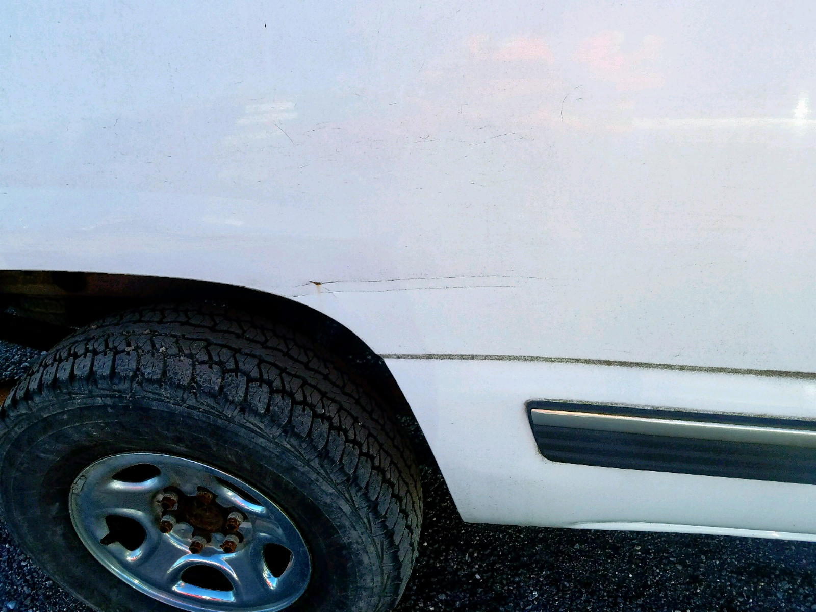 Photo 18 from auction – 2002 CHEVROLET SILVERADO with VIN 1GCEK19V12Z336730