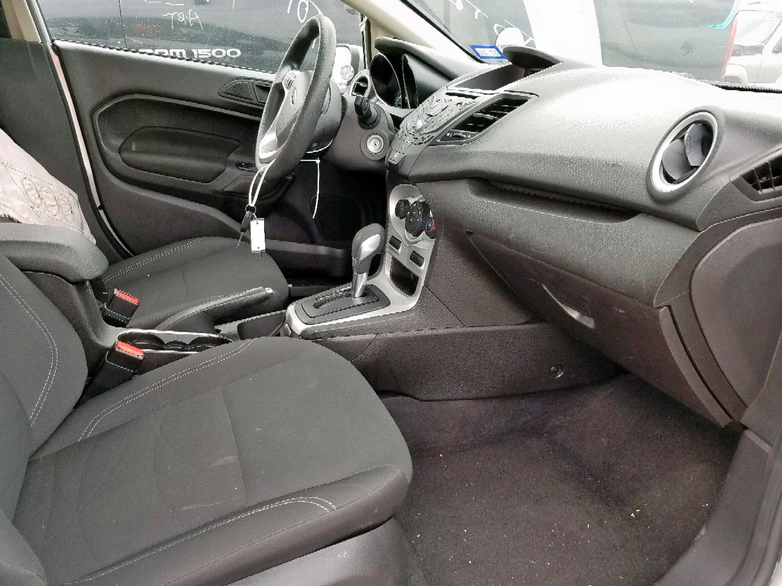 Photo 5 from auction – 2018 FORD FIESTA with VIN 3FADP4EJ2JM102071
