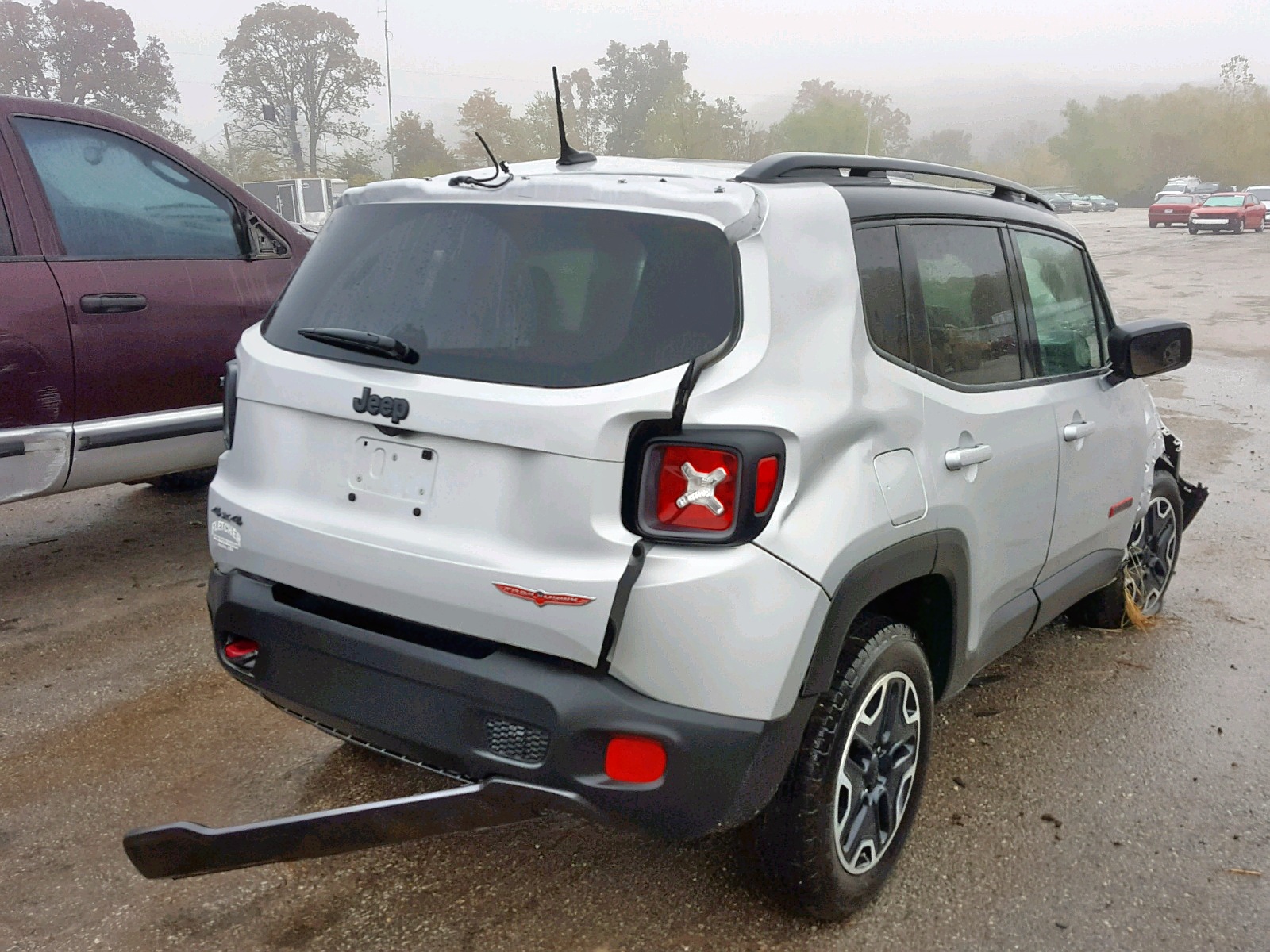 Photo 4 from auction – 2017 JEEP RENEGADE T with VIN ZACCJBCB9HPE62789