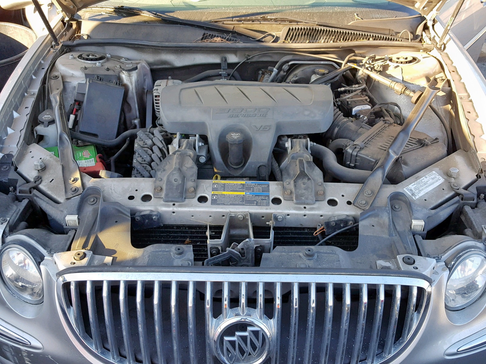 Photo 7 from auction – 2008 BUICK LACROSSE C with VIN 2G4WD582781140043