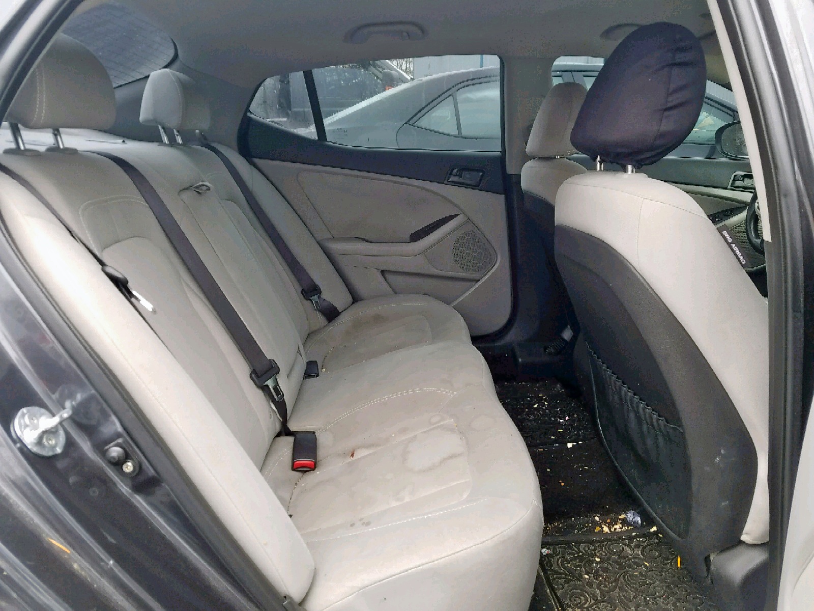 Foto 6 de la subasta – 2011 KIA OPTIMA LX con VIN KNAGM4A7XB5165711
