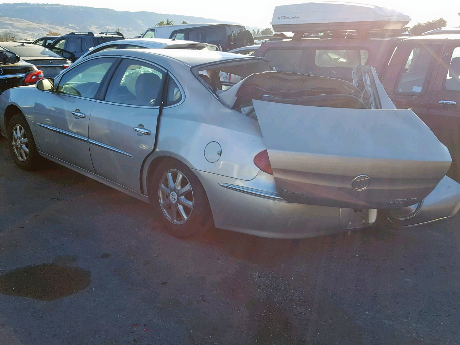 Photo 3 from auction – 2008 BUICK LACROSSE C with VIN 2G4WD582781140043