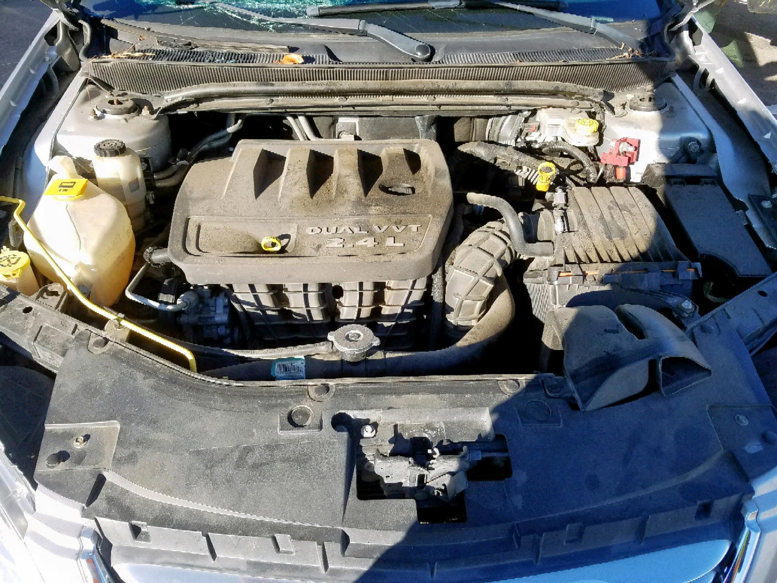 Photo 7 from auction – 2012 CHRYSLER 200 LX with VIN 1C3CCBAB8CN318119