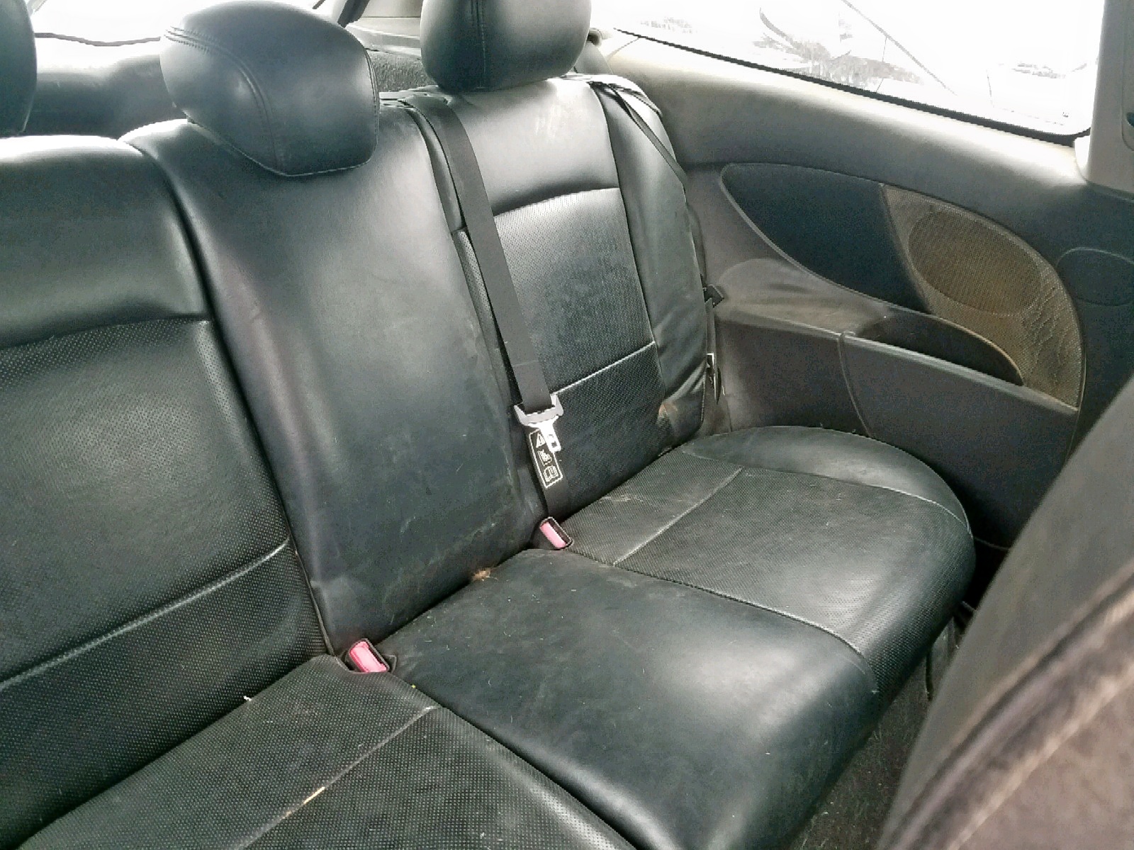Photo 6 from auction – 2003 FORD FOCUS SVT with VIN 3FAHP39533R174332
