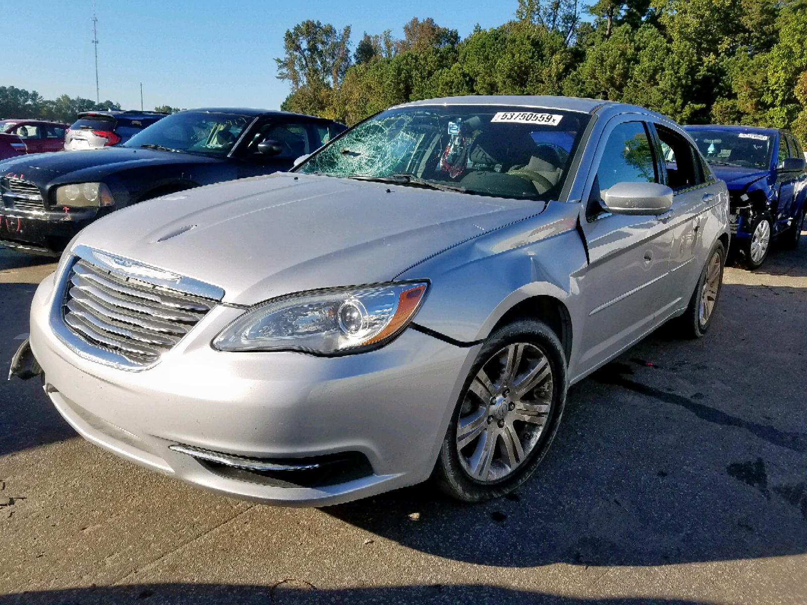 Photo 2 from auction – 2012 CHRYSLER 200 LX with VIN 1C3CCBAB8CN318119