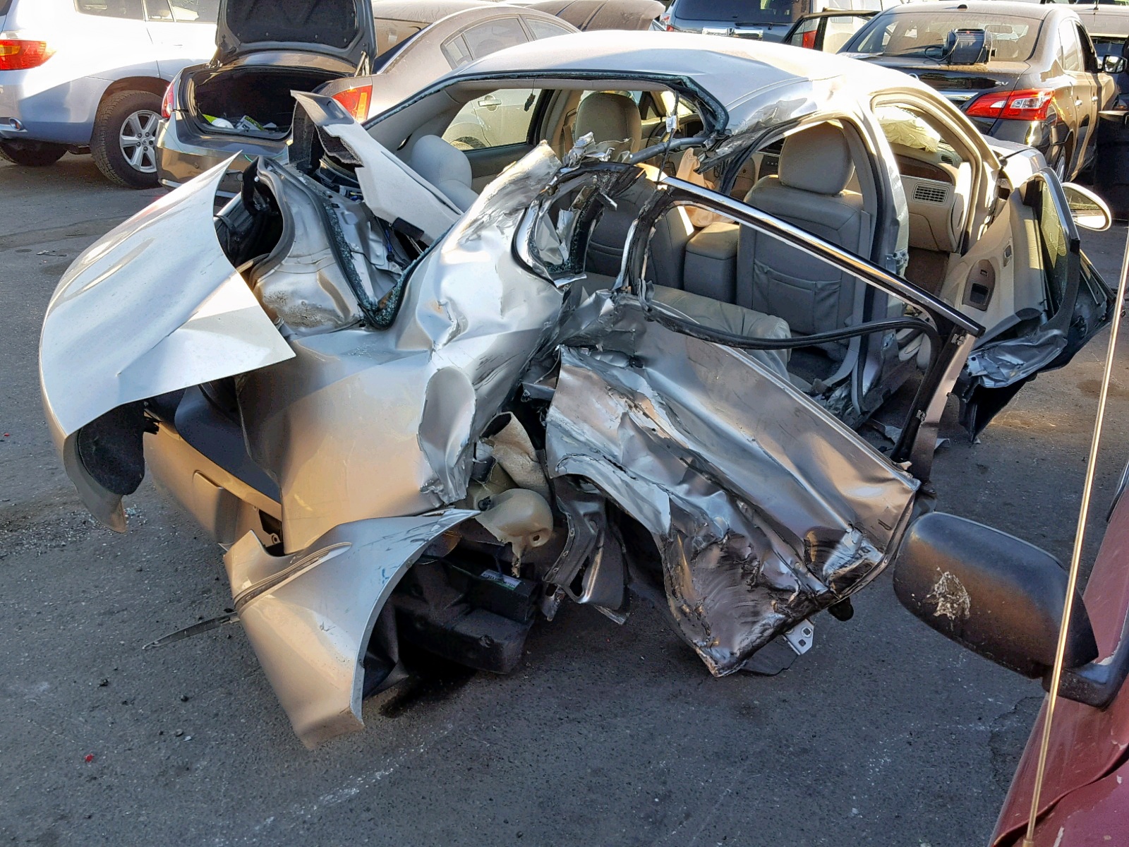 Photo 4 from auction – 2008 BUICK LACROSSE C with VIN 2G4WD582781140043