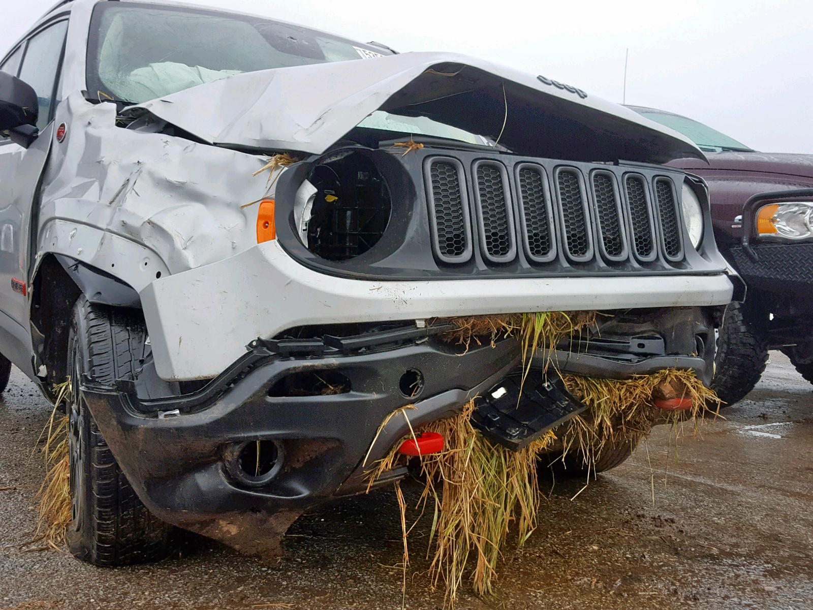 Photo 9 from auction – 2017 JEEP RENEGADE T with VIN ZACCJBCB9HPE62789