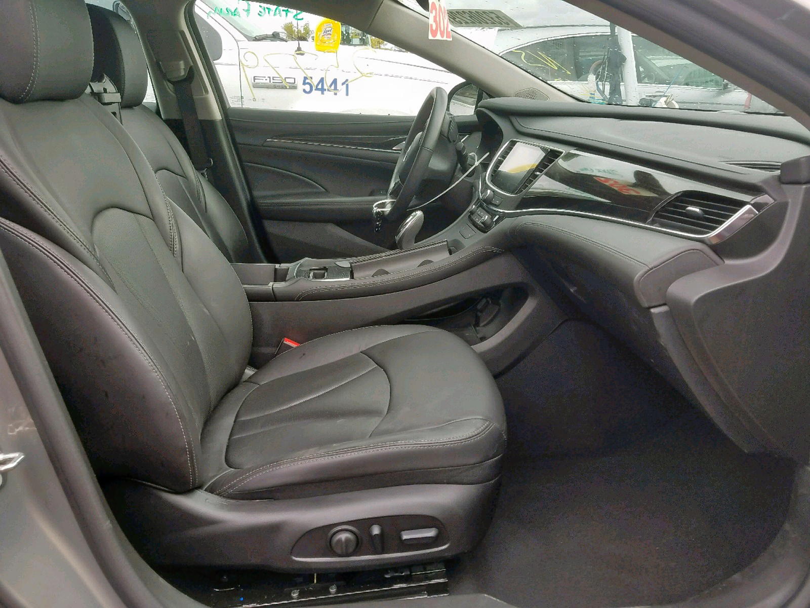 Photo 5 from auction – 2018 BUICK LACROSSE E with VIN 1G4ZP5SSXJU106590