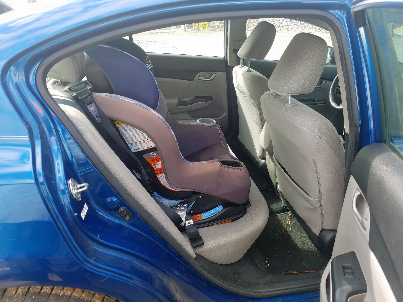 Photo 6 from auction – 2013 HONDA CIVIC LX with VIN 19XFB2F56DE097592