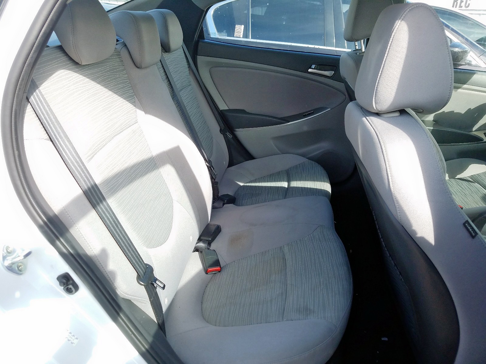 Photo 6 from auction – 2017 HYUNDAI ACCENT SE with VIN KMHCT4AE7HU372912