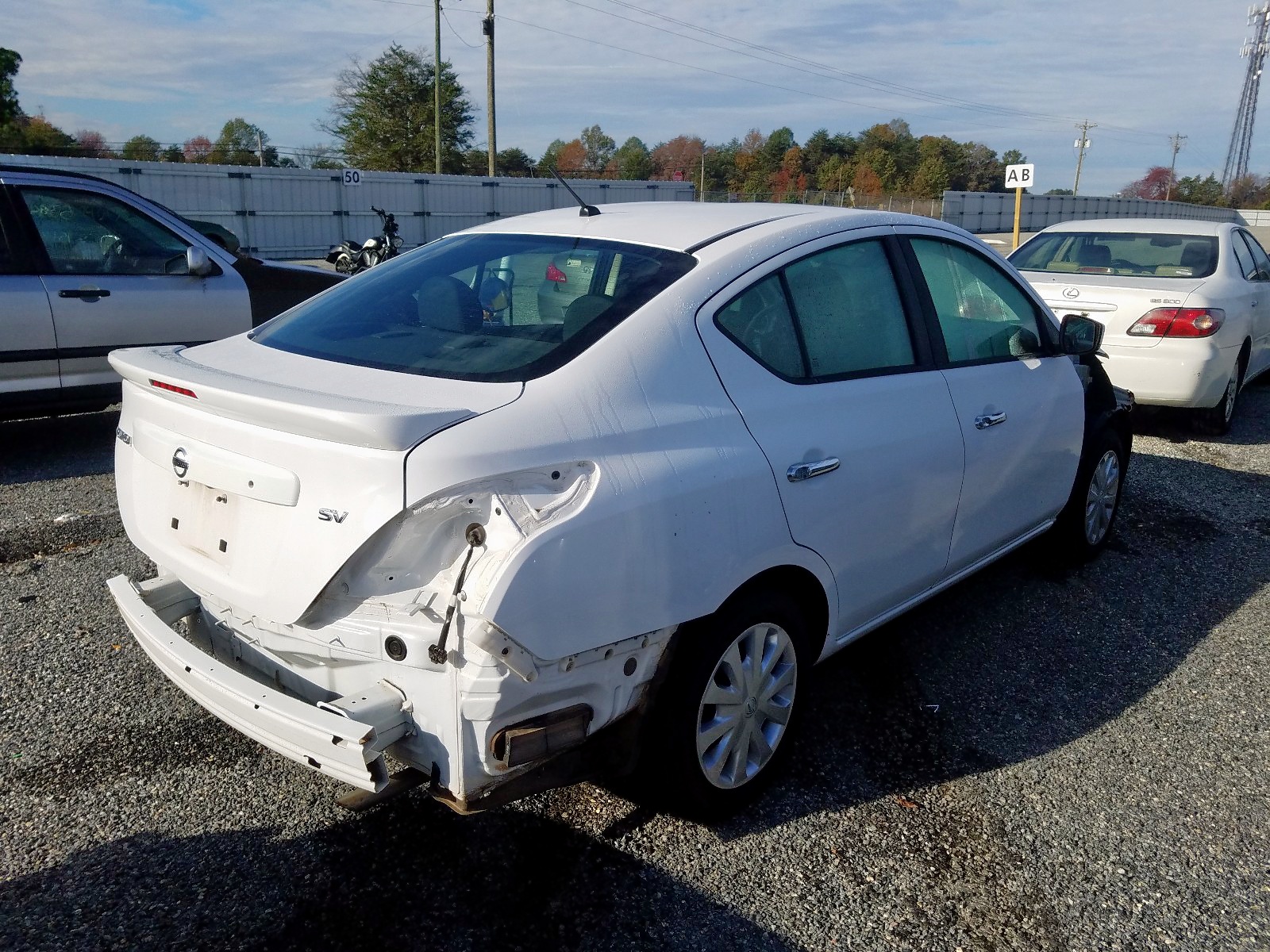 Photo 4 from auction – 2018 NISSAN VERSA S with VIN 3N1CN7AP4JL888438