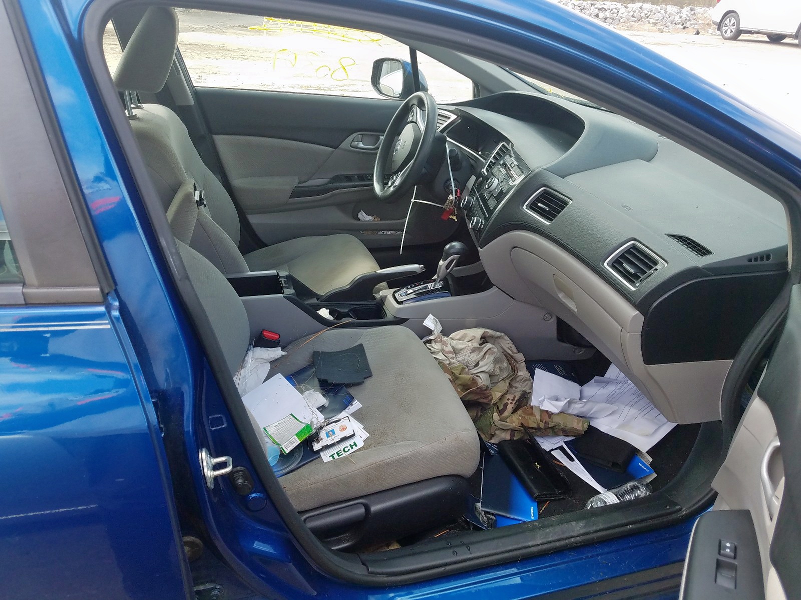 Photo 5 from auction – 2013 HONDA CIVIC LX with VIN 19XFB2F56DE097592
