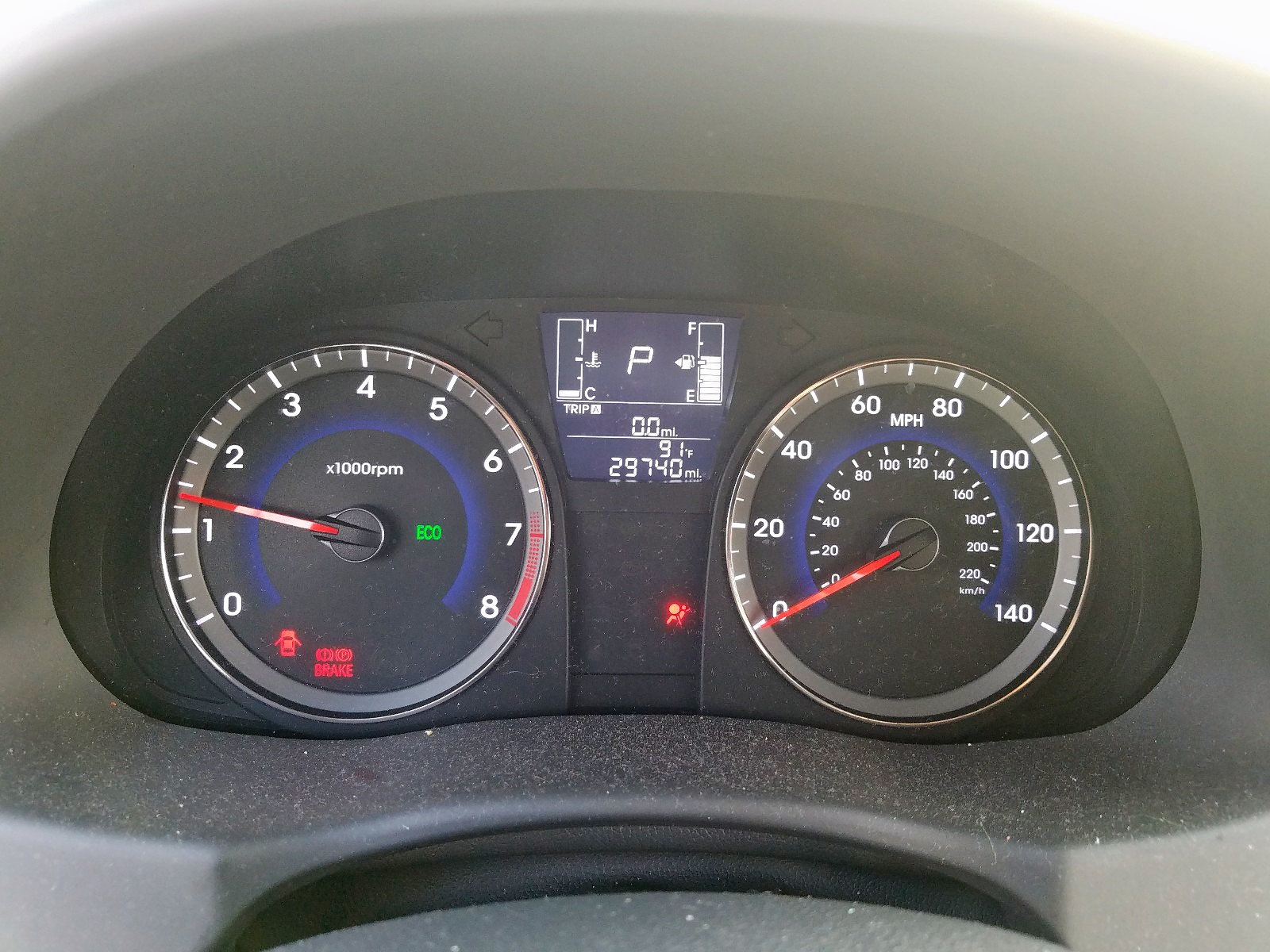 Photo 8 from auction – 2017 HYUNDAI ACCENT SE with VIN KMHCT4AE7HU372912