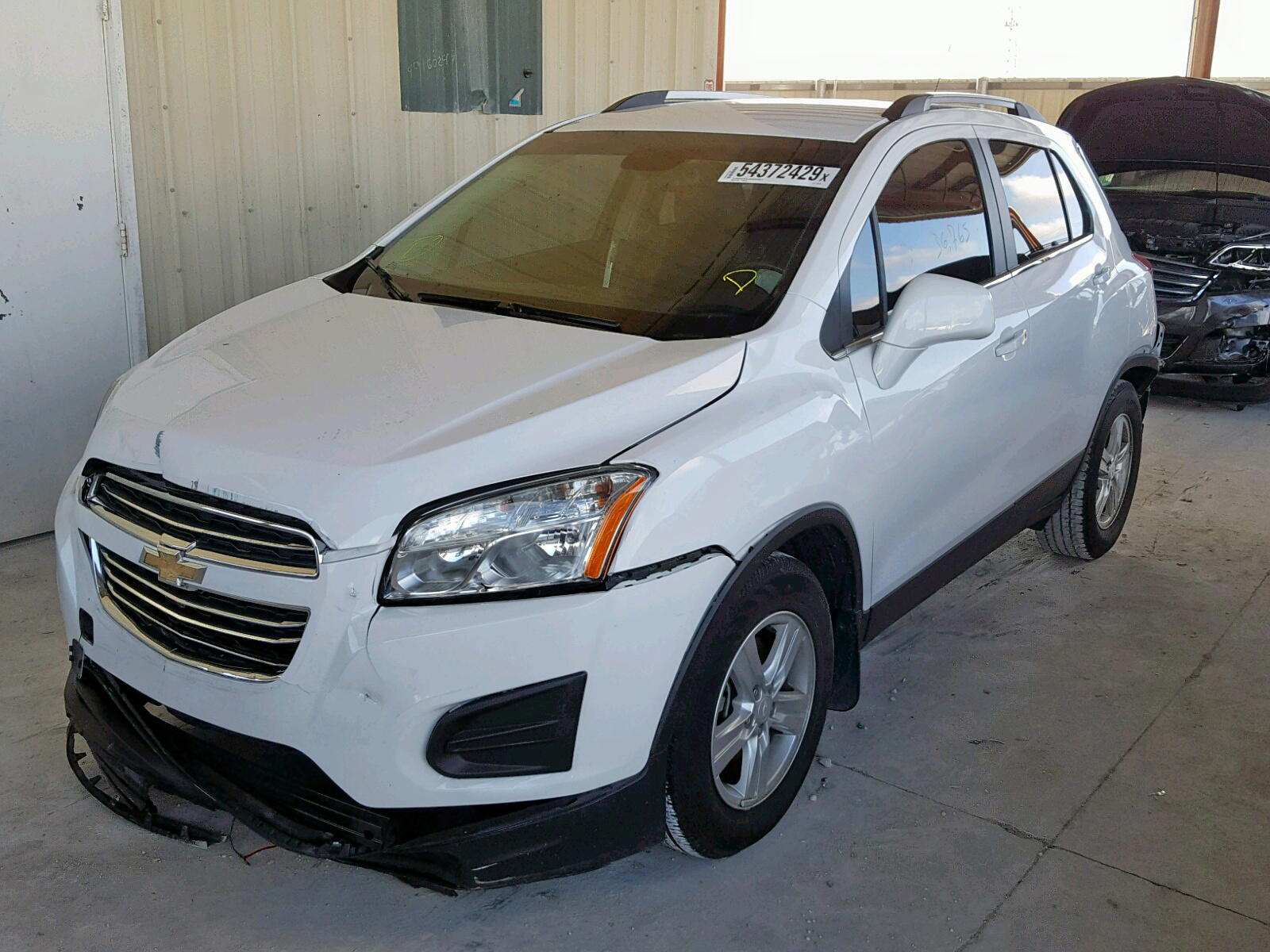 Photo 2 from auction – 2016 CHEVROLET TRAX 1LT with VIN 3GNCJLSBXGL265734