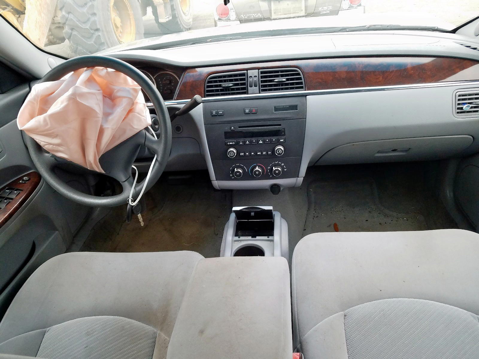 Photo 9 from auction – 2007 BUICK LACROSSE C with VIN 2G4WC582171220813