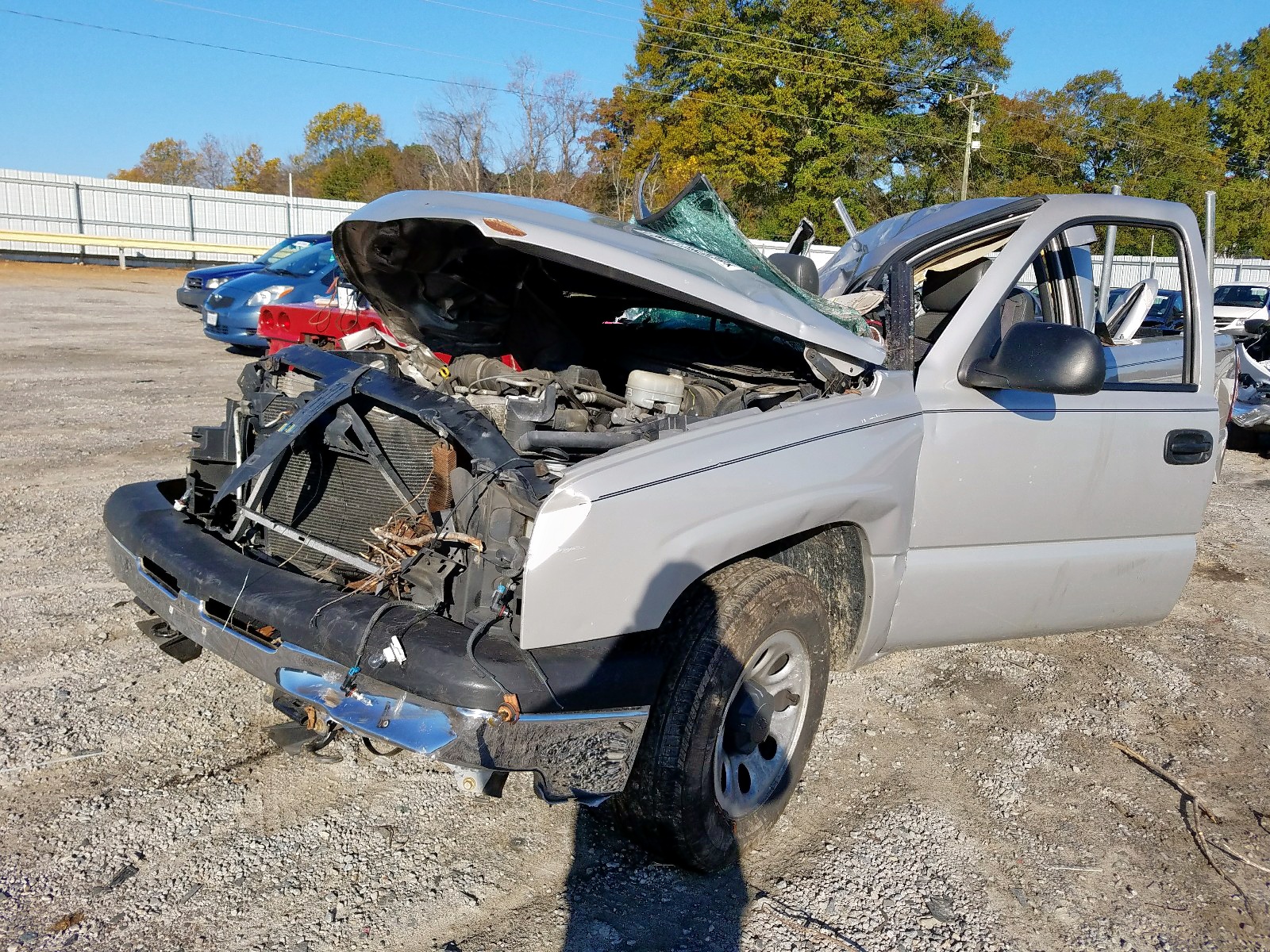 Photo 2 from auction – 2006 CHEVROLET SILVERADO with VIN 3GCEC14X76G272740