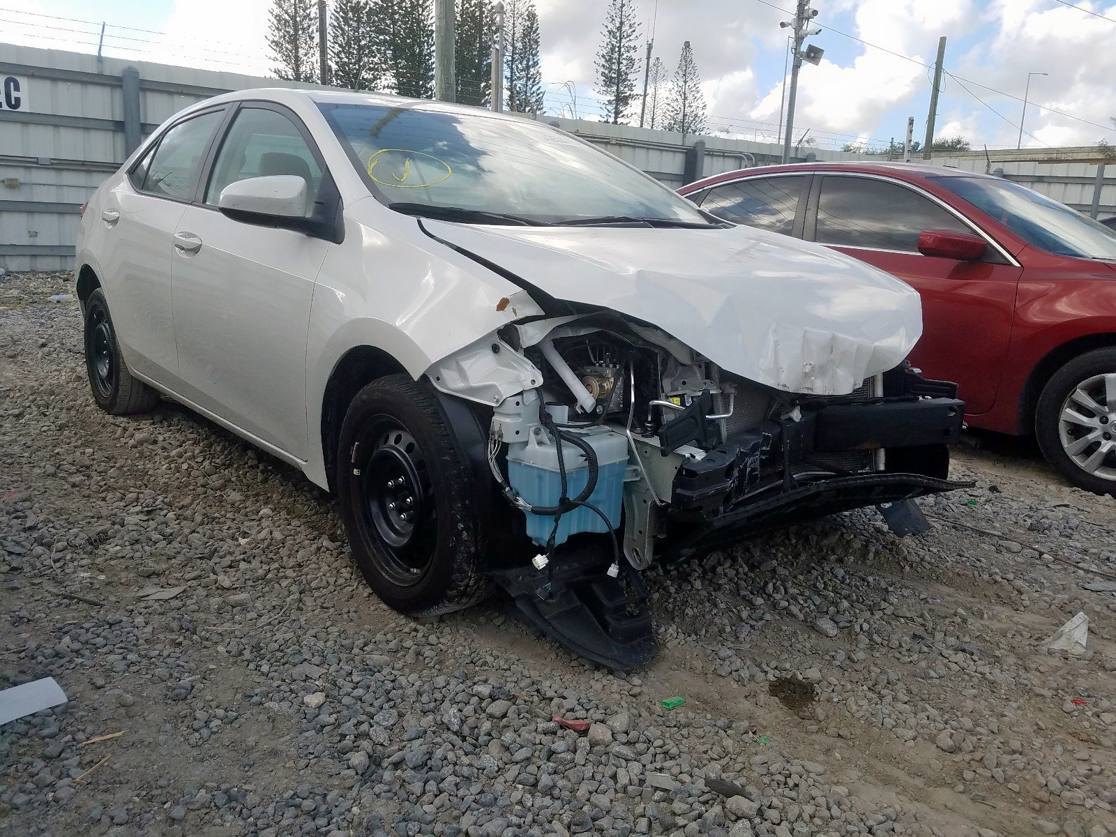 Photo 1 from auction – 2018 TOYOTA COROLLA L with VIN 5YFBURHE1JP788702