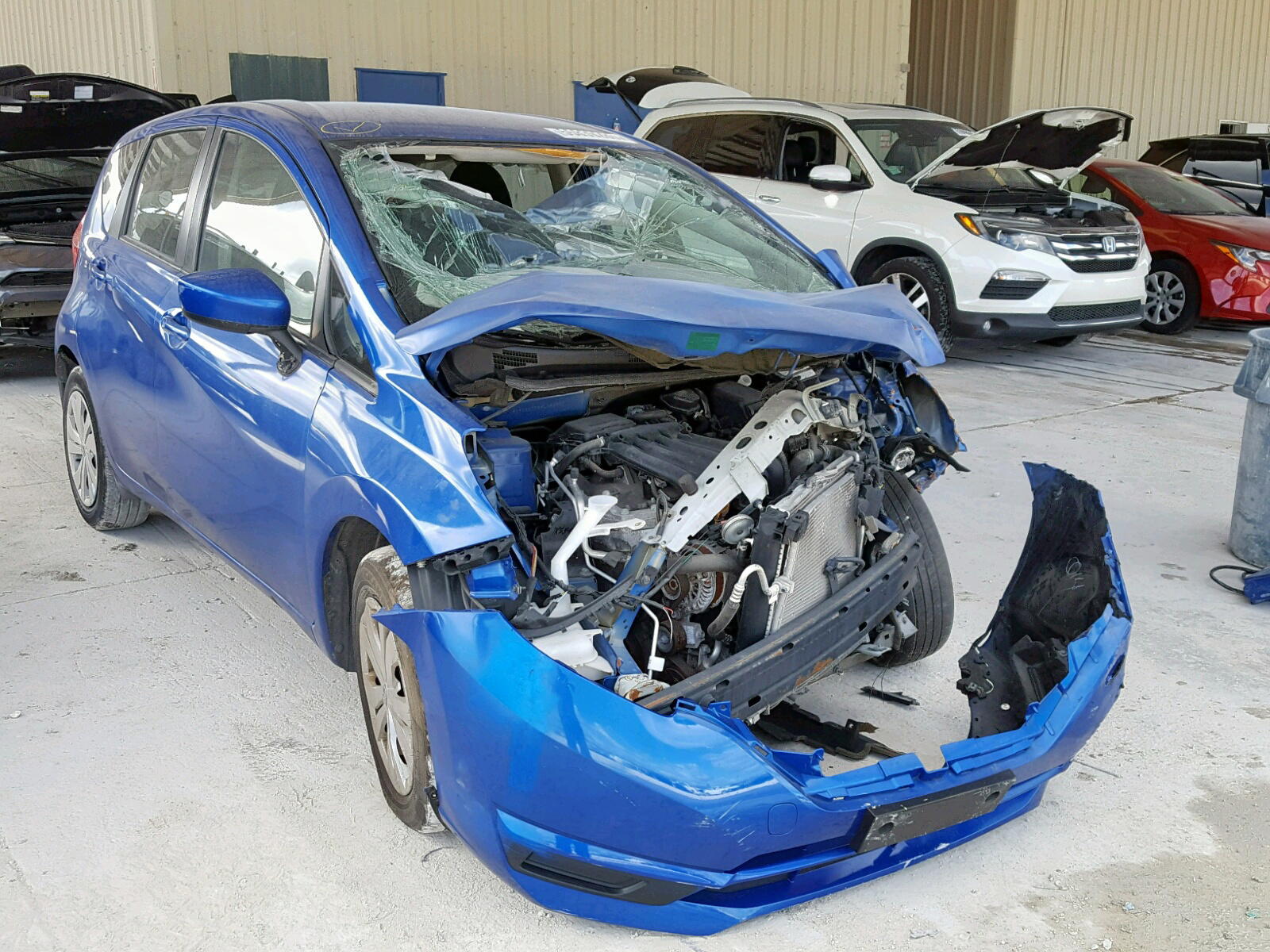 NISSAN VERSA NOTE 2017 with VIN 3N1CE2CP5HL362507 - Photo from auction