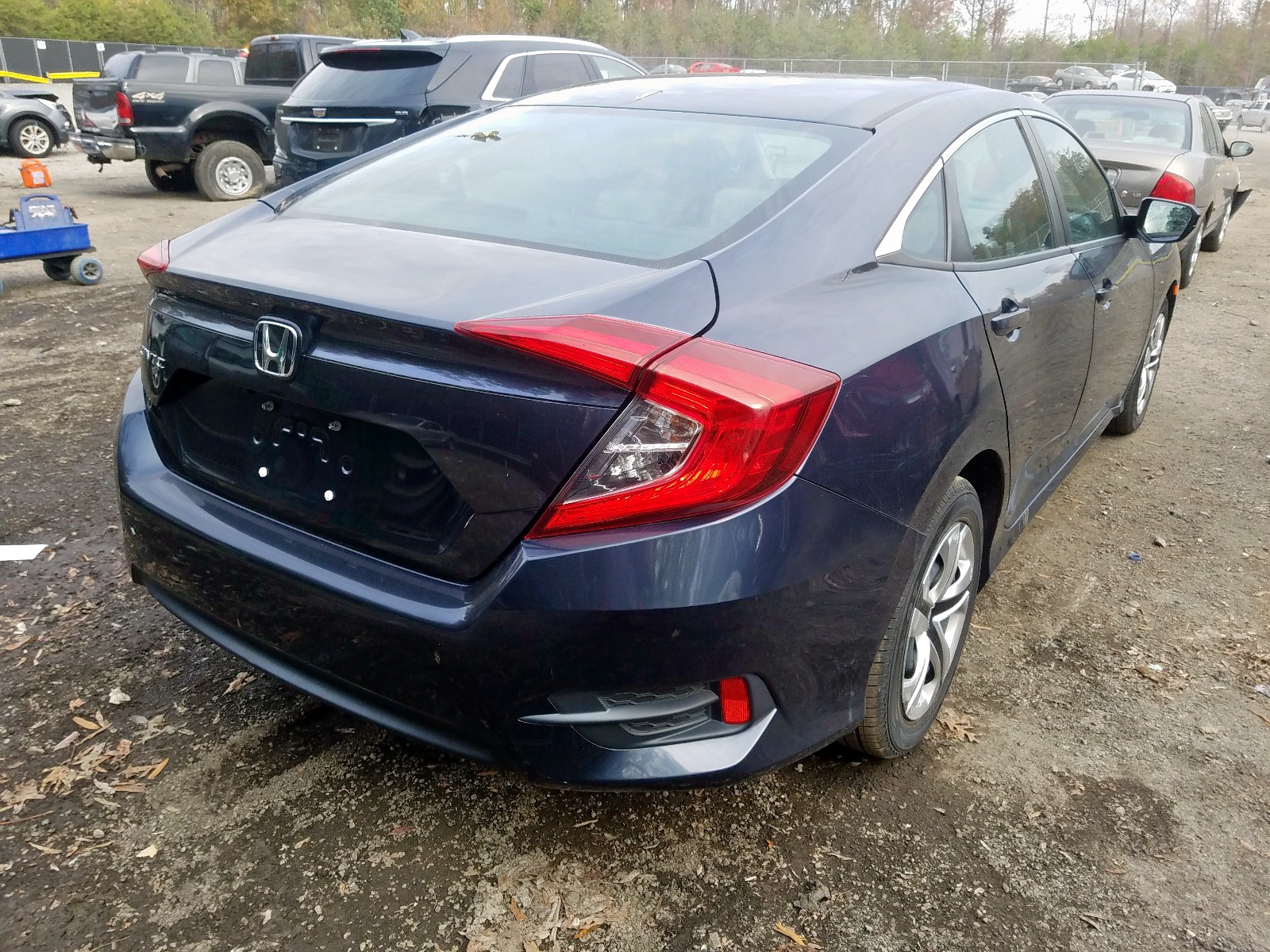 Photo 4 from auction – 2016 HONDA CIVIC LX with VIN 19XFC2F55GE227332