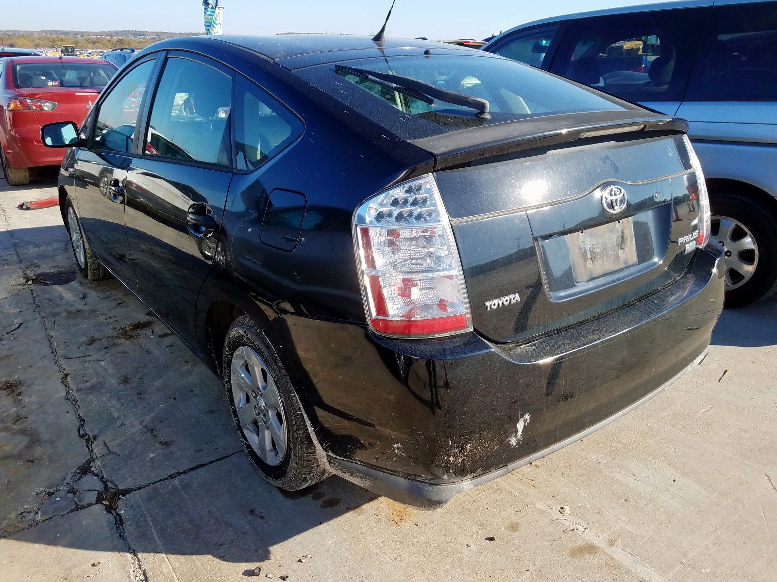 Photo 3 from auction – 2006 TOYOTA PRIUS with VIN JTDKB20U767510041