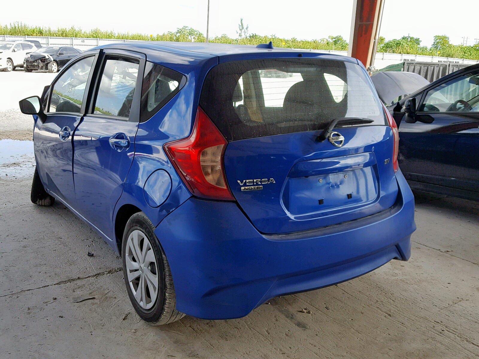 Photo 3 from auction – 2017 NISSAN VERSA NOTE with VIN 3N1CE2CP5HL362507