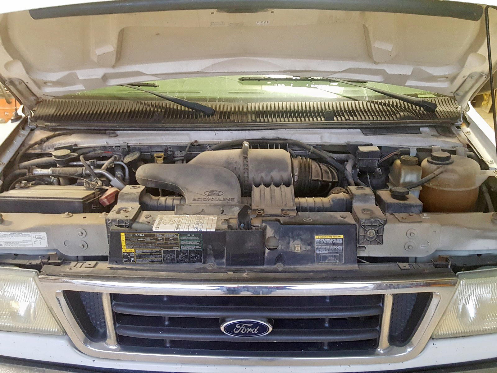 Photo 7 from auction – 2006 FORD ECONOLINE with VIN 1FBSS31L46HB40967