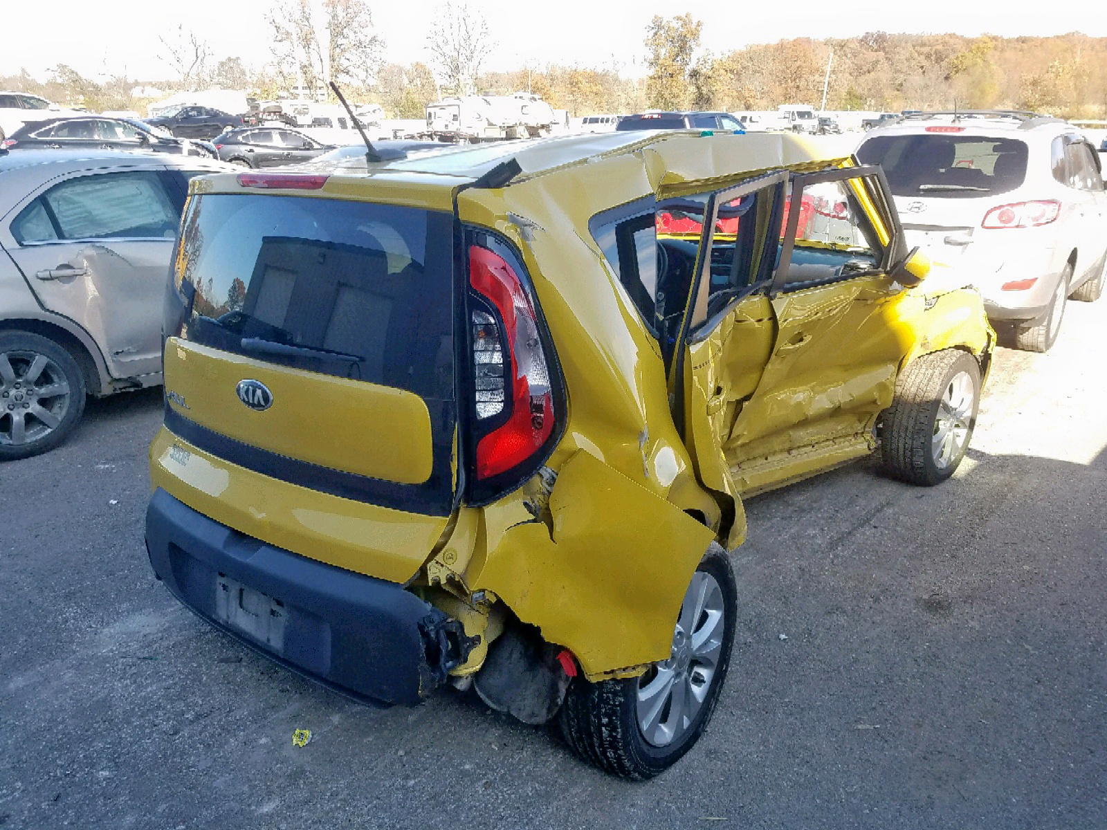 Photo 4 from auction – 2015 KIA SOUL + with VIN KNDJP3A58F7117627