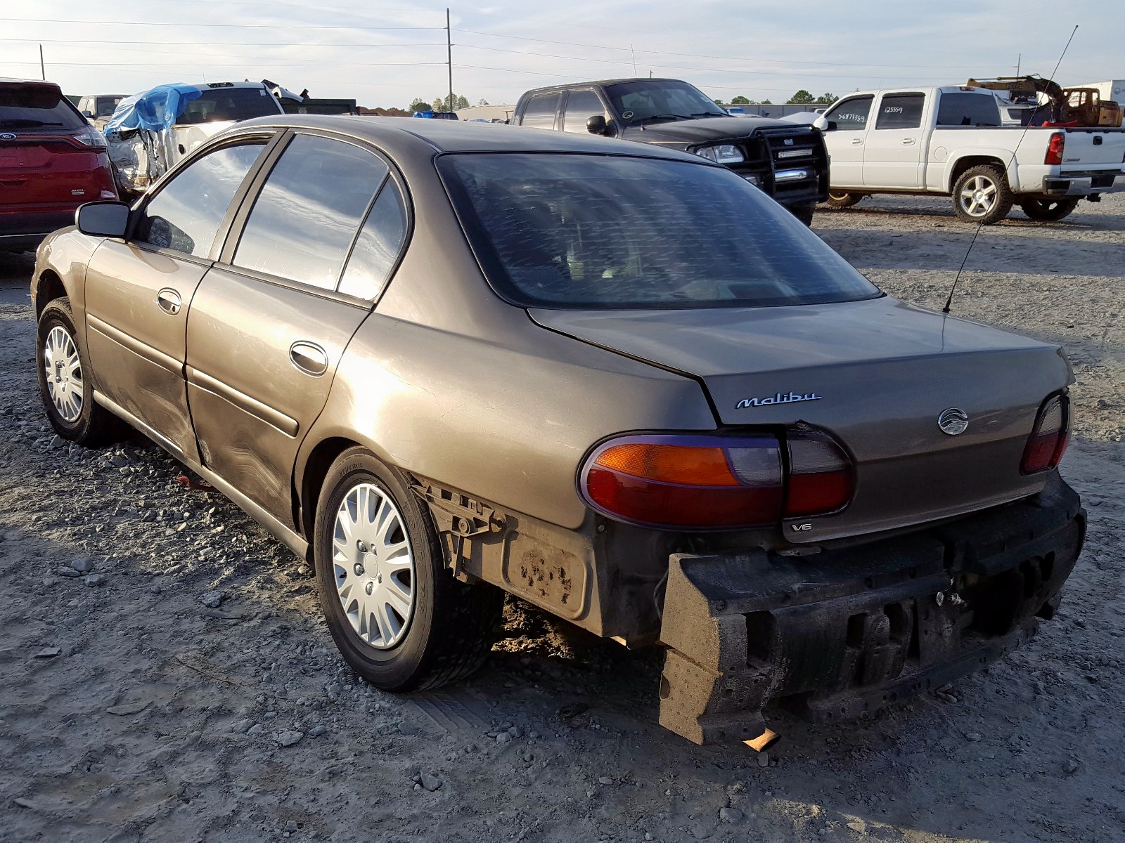 Photo 3 from auction – 2001 CHEVROLET MALIBU with VIN 1G1ND52J816157490