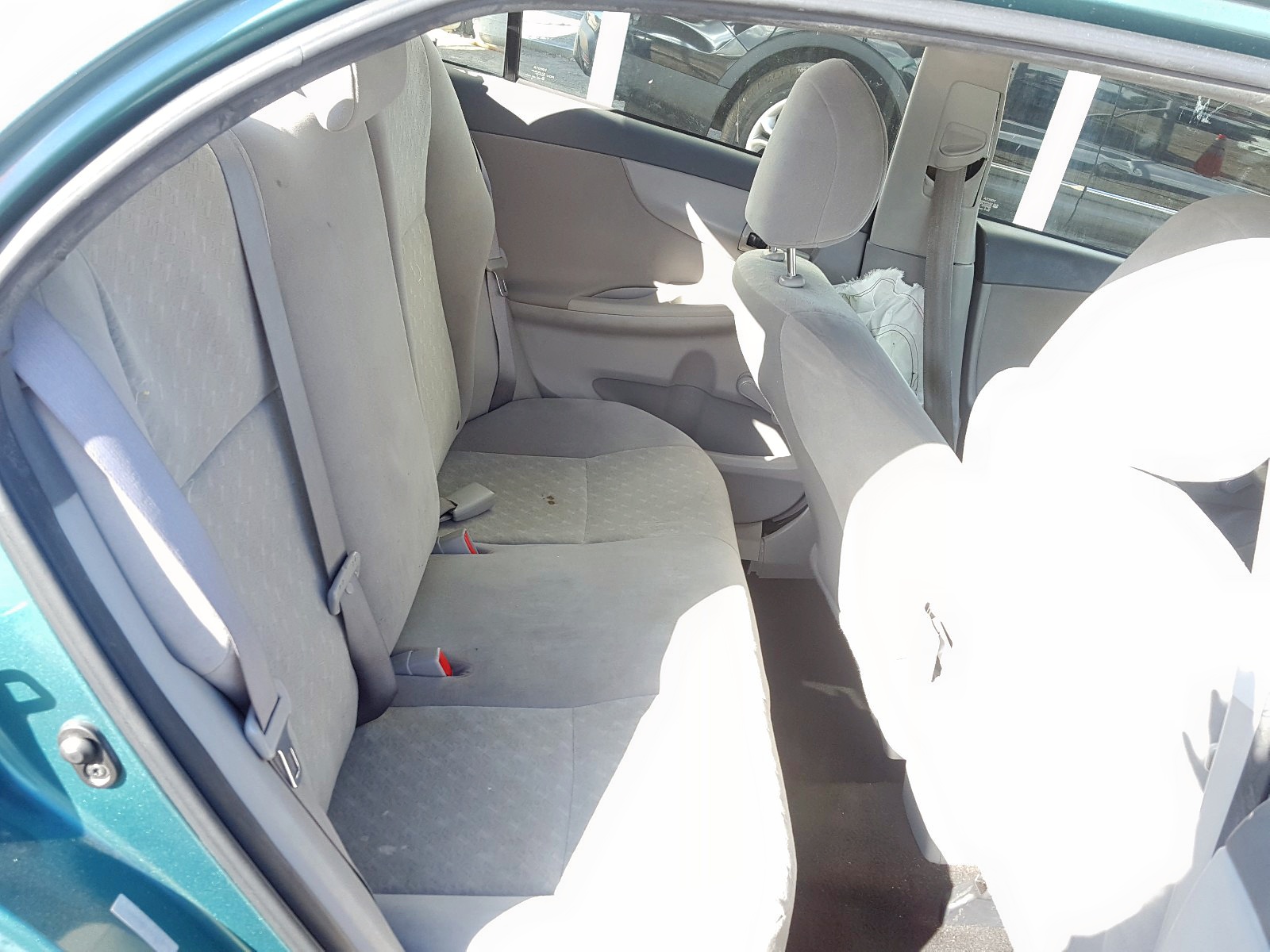 Photo 6 from auction – 2010 TOYOTA COROLLA BA with VIN 1NXBU4EE2AZ238026
