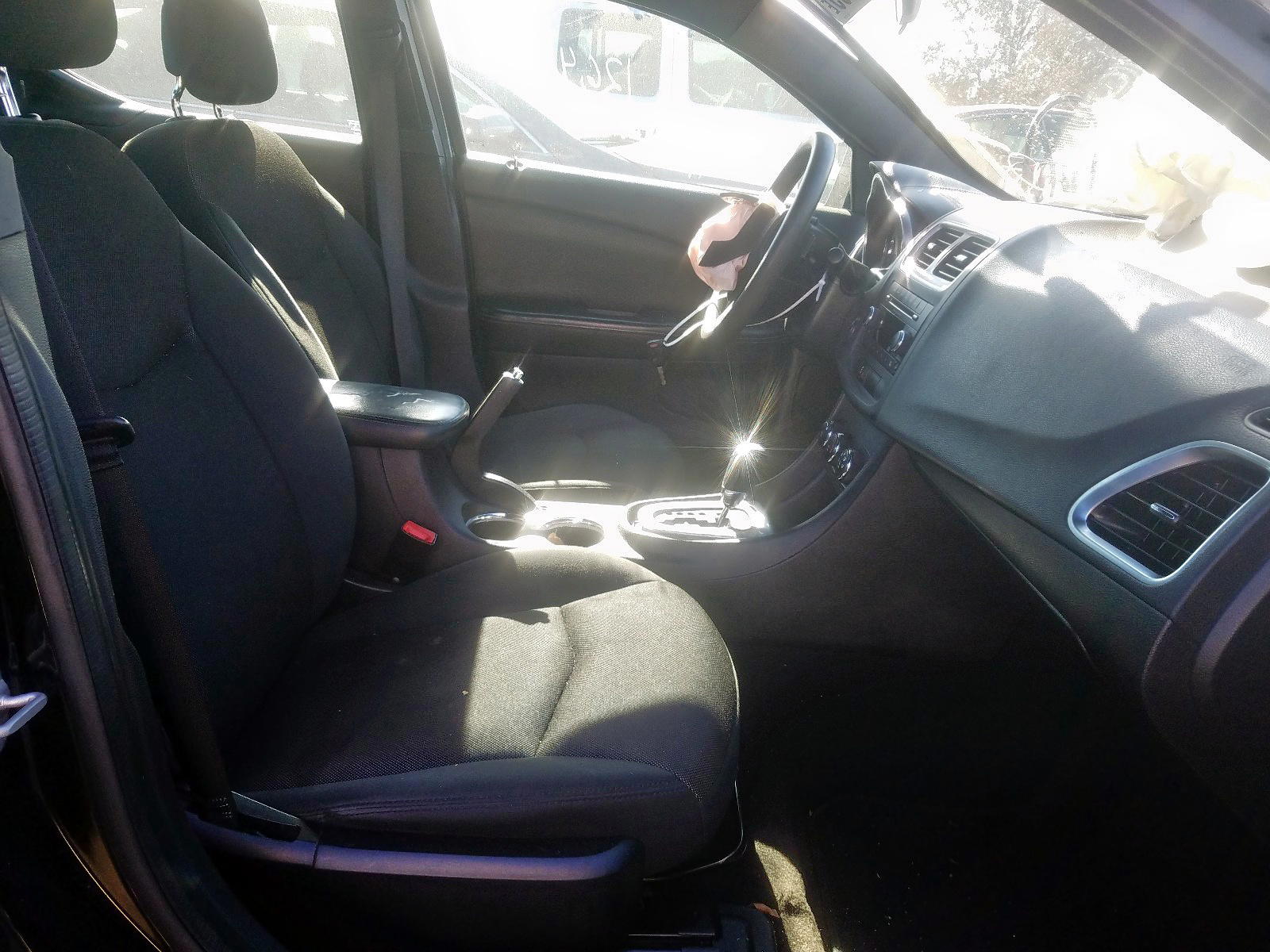 Photo 5 from auction – 2012 DODGE AVENGER SE with VIN 1C3CDZAB4CN174672
