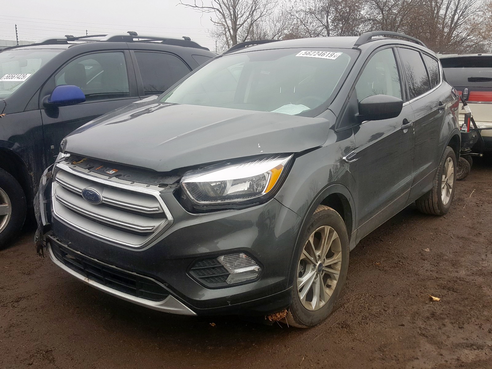 Photo 2 from auction – 2018 FORD ESCAPE SE with VIN 1FMCU9GD4JUB82757