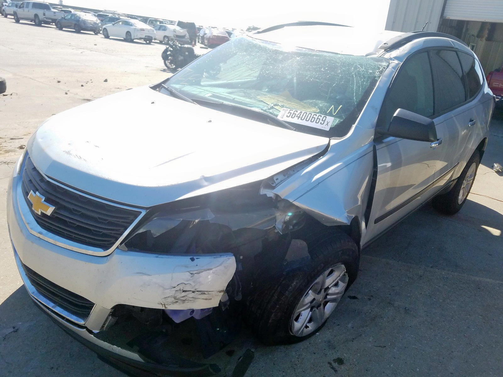 Photo 9 from auction – 2015 CHEVROLET TRAVERSE L with VIN 1GNKRFED4FJ188836