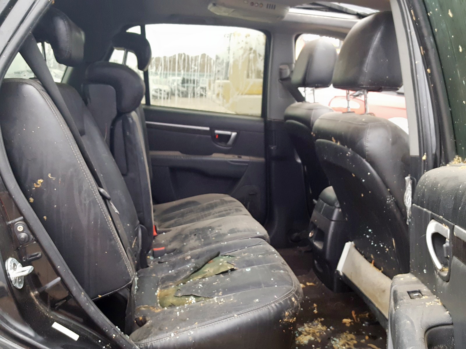 Photo 6 from auction – 2008 HYUNDAI SANTA FE S with VIN 5NMSH13E28H213736