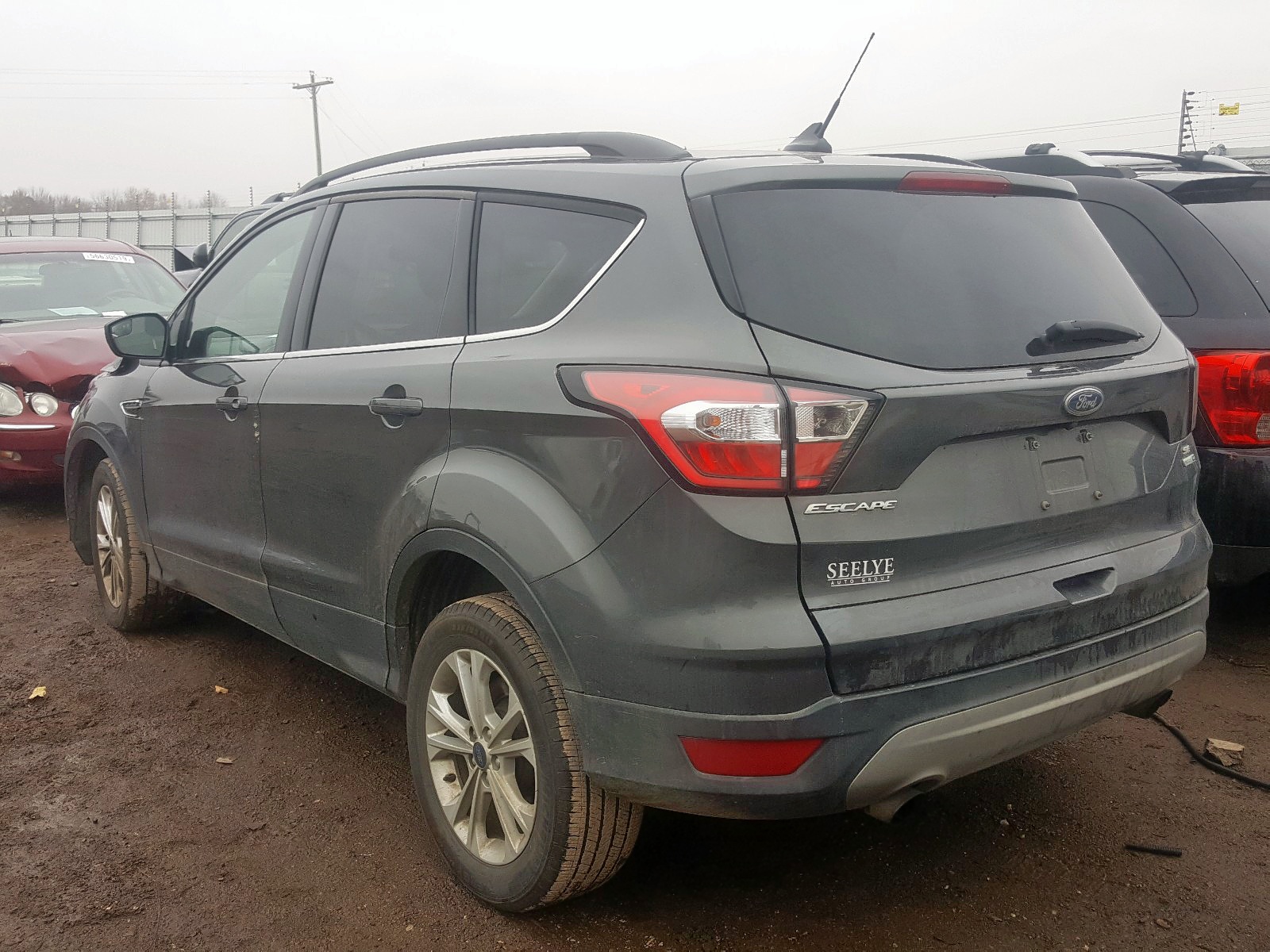 Photo 3 from auction – 2018 FORD ESCAPE SE with VIN 1FMCU9GD4JUB82757
