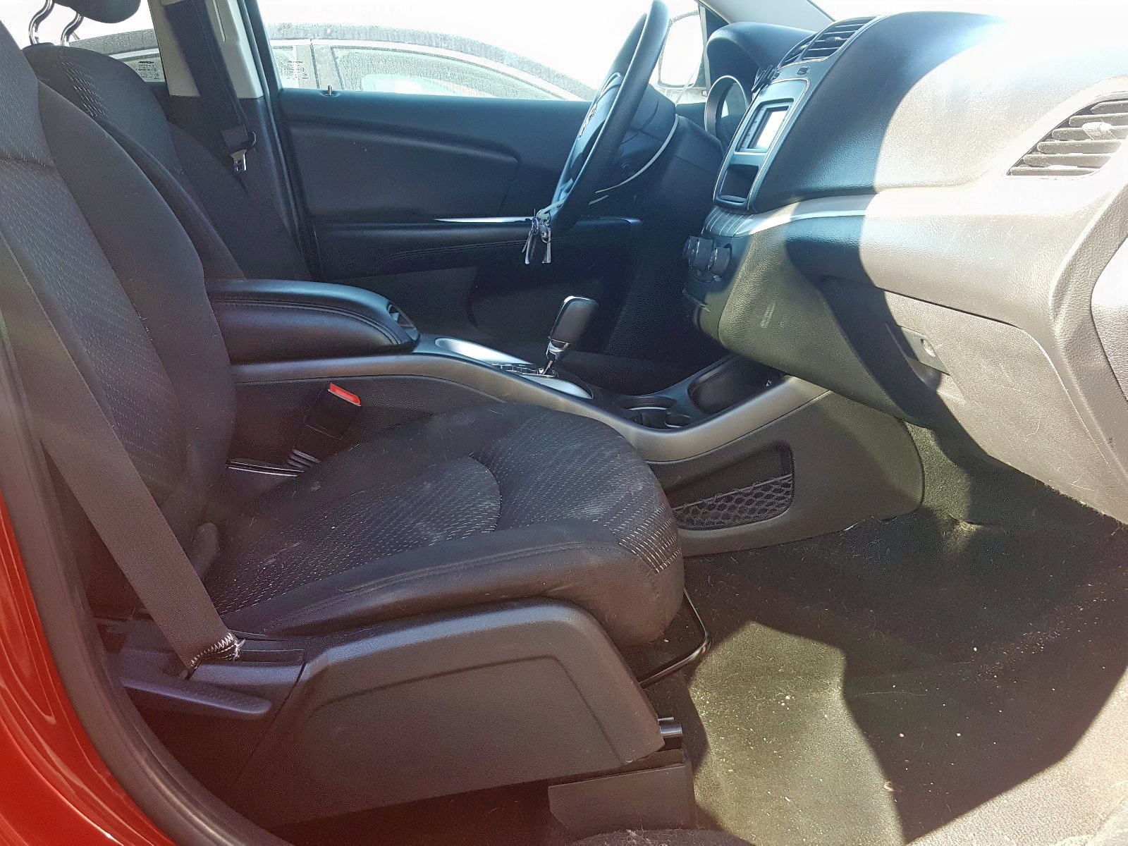 Photo 5 from auction – 2016 DODGE JOURNEY SX with VIN 3C4PDDBG2GT173097