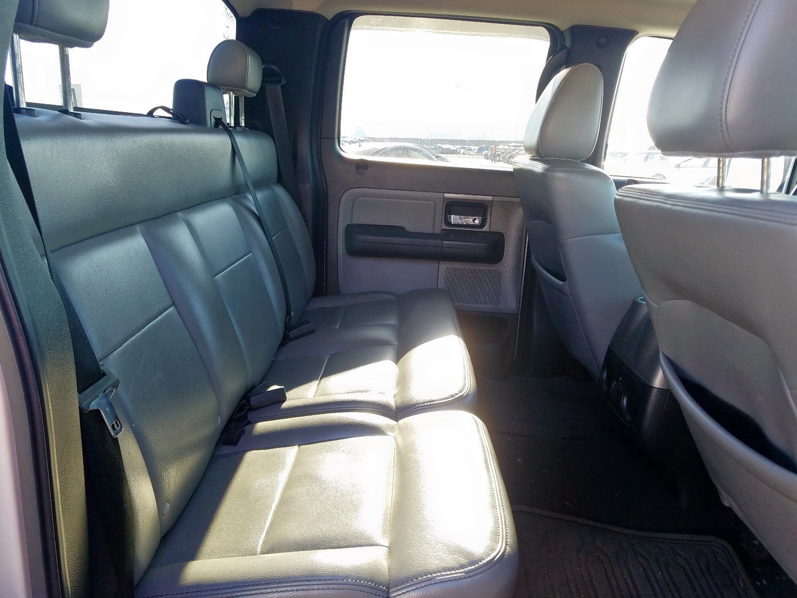 Photo 6 from auction – 2005 FORD F150 SUPER with VIN 1FTPW14515KE38191